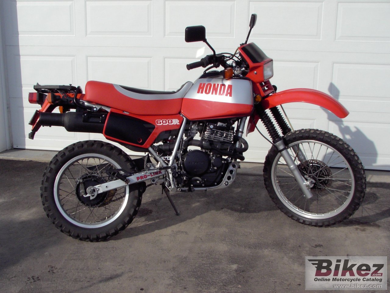 Big kar xl 600 r picture and wallpaper from Bikez.com